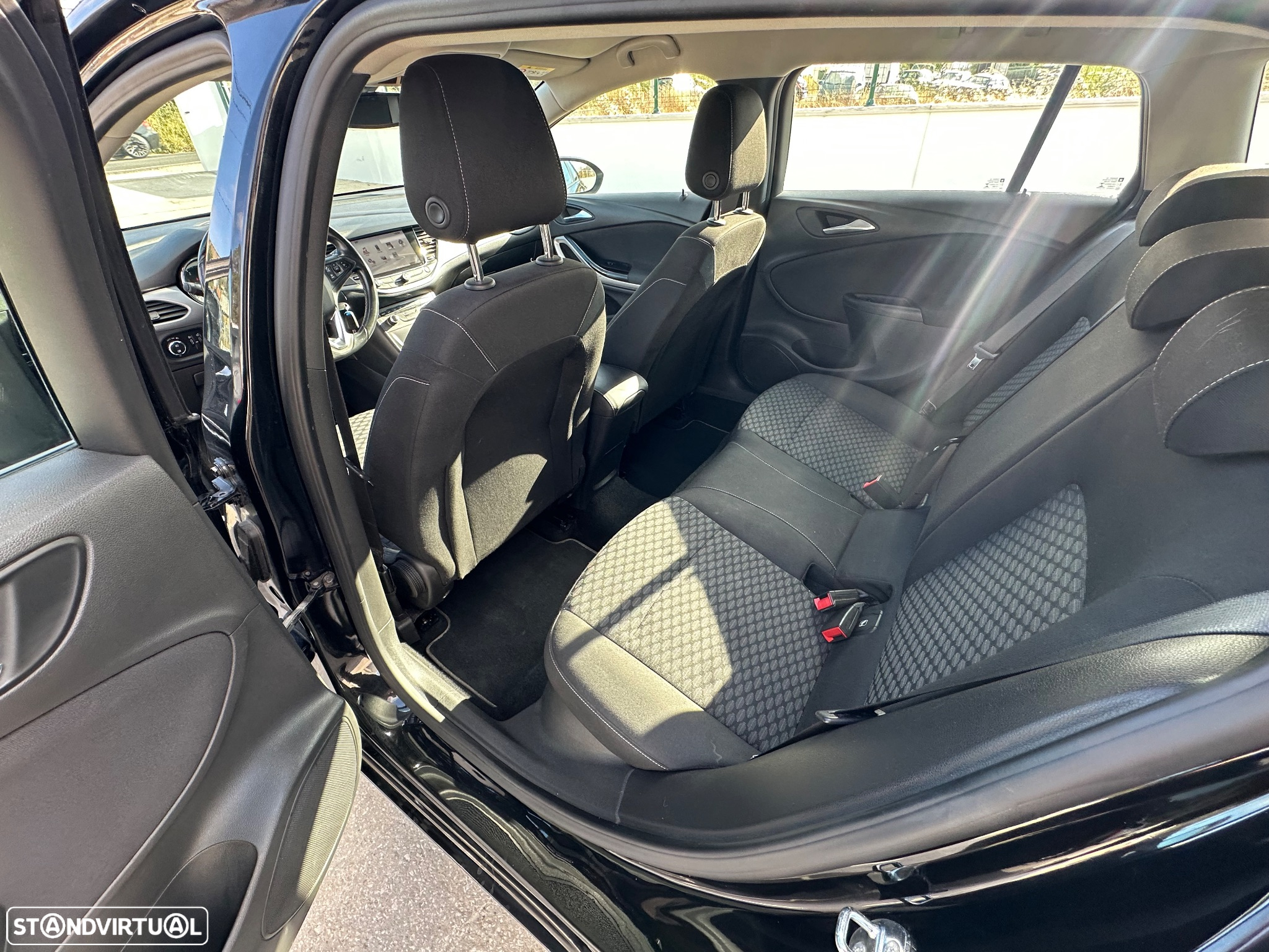 Opel Astra Sports Tourer 1.6 CDTI Ecotec Business Edition S/S - 28