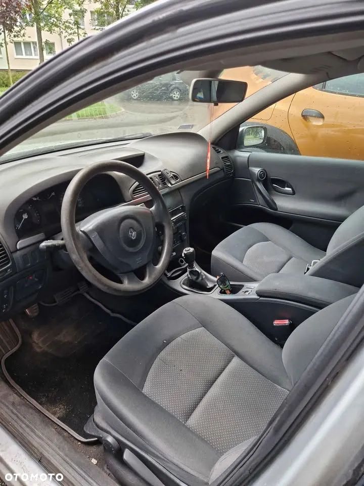 Renault Laguna - 2
