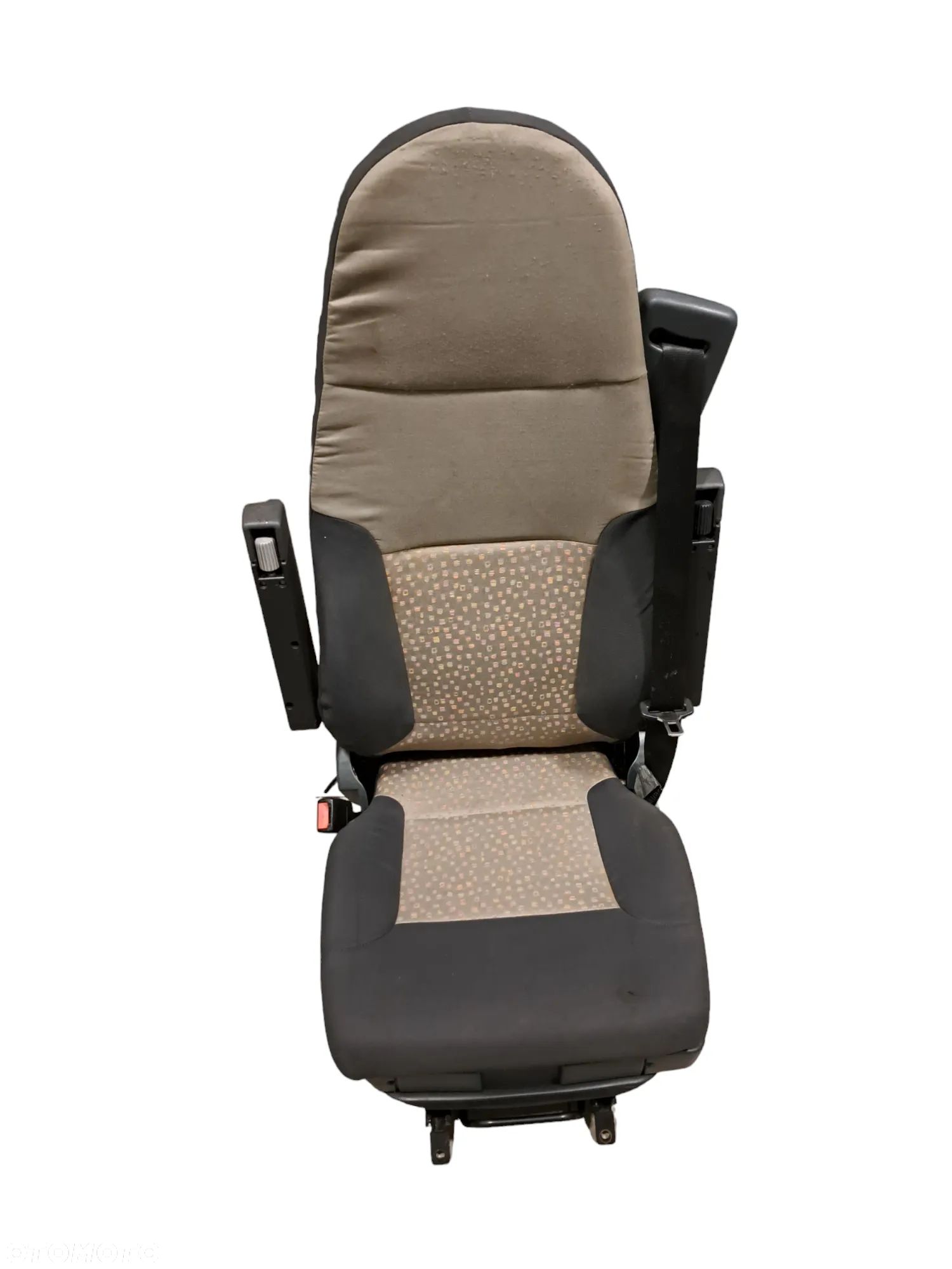 FOTEL KIEROWCY RENAULT PREMIUM MIDLUM REGENEROWANY - 1