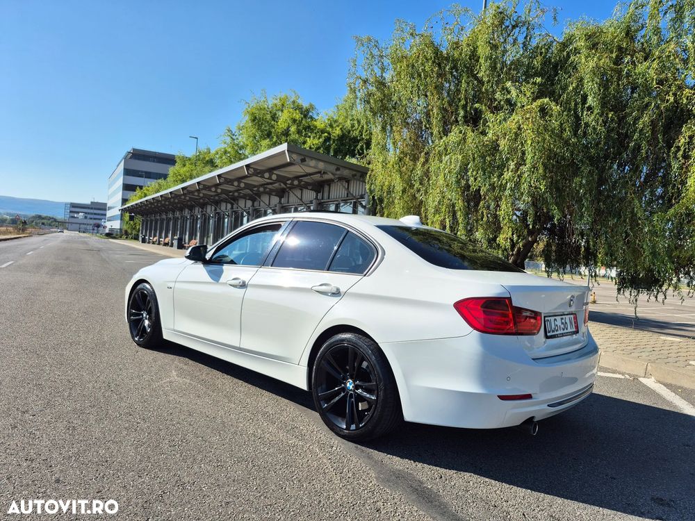 BMW Seria 3 320d DPF Edition Sport - 20
