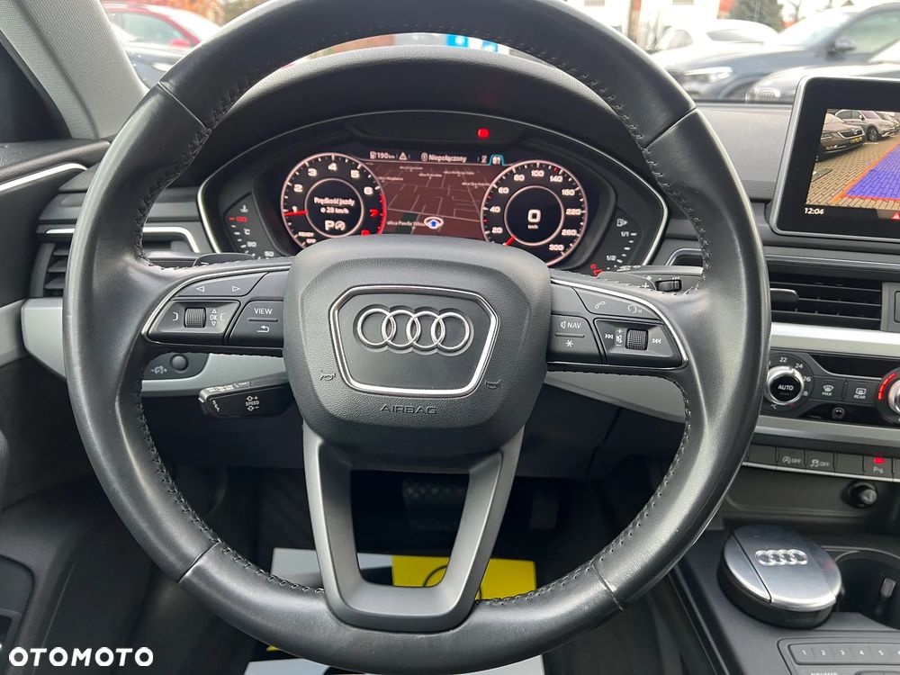 Audi A4 Limousine - 13