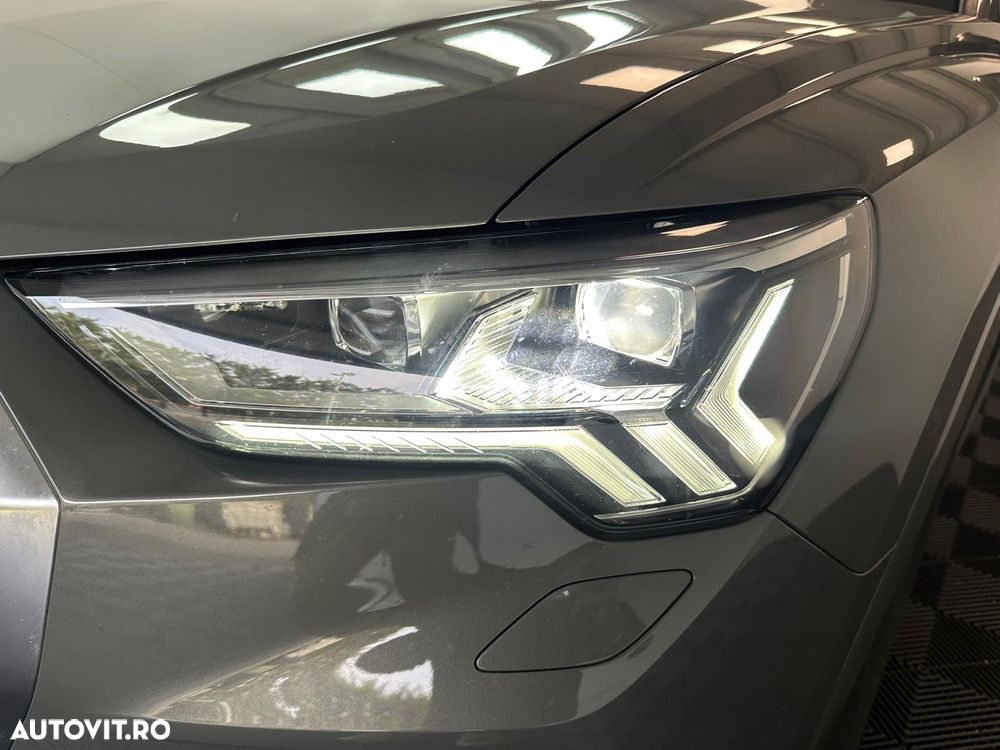 Audi Q3 2.0 40 TFSI S tronic quattro S Line - 20