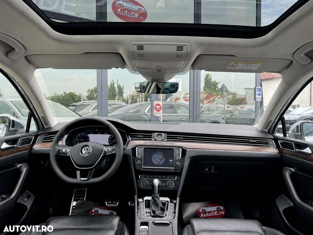 Volkswagen Passat Alltrack - 8
