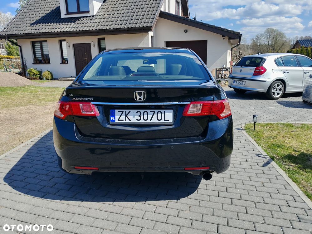 Honda Accord 2.0 Executive - 4