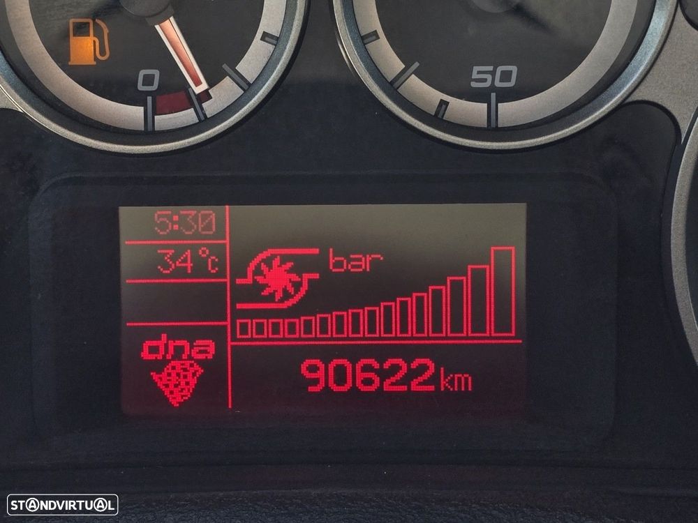 Alfa Romeo MiTo 0.9 T TwinAir Urban - 23
