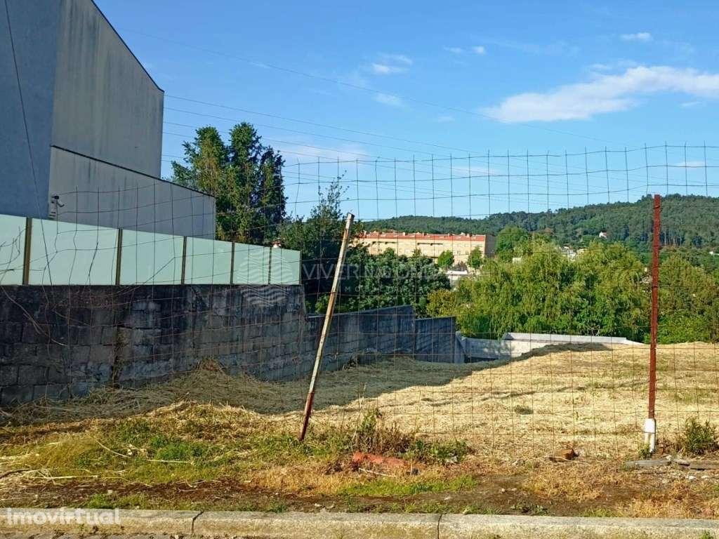 Terreno urbano com 650m2 para construção, em Canelas. - Grande imagem: 2/9