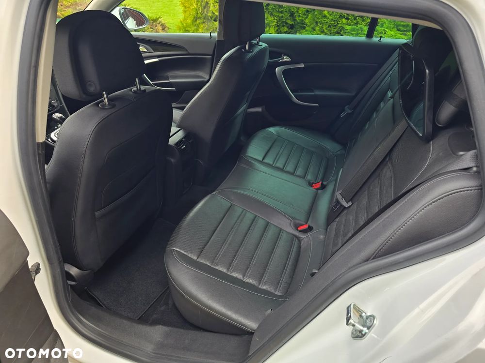 Opel Insignia 2.0 CDTI EcoFLEX Cosmo - 16