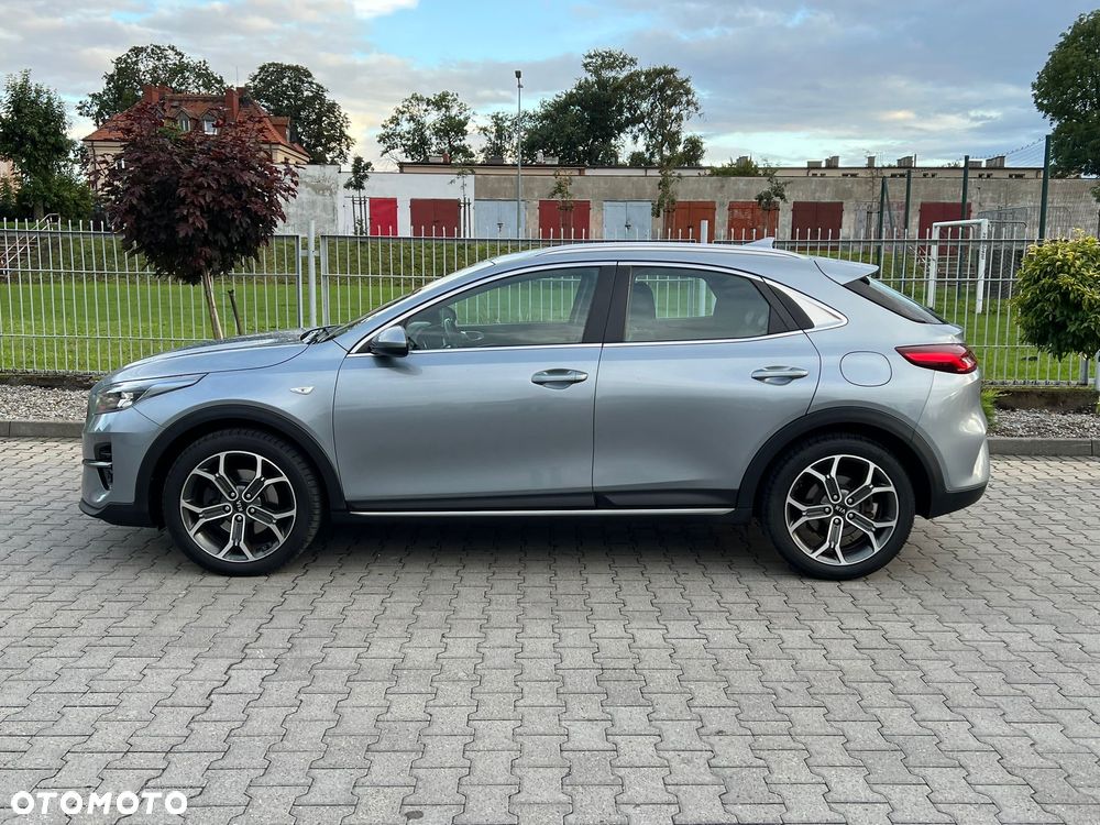 Kia XCeed 1.6 CRDi mHEV Prestige Line DCT - 4