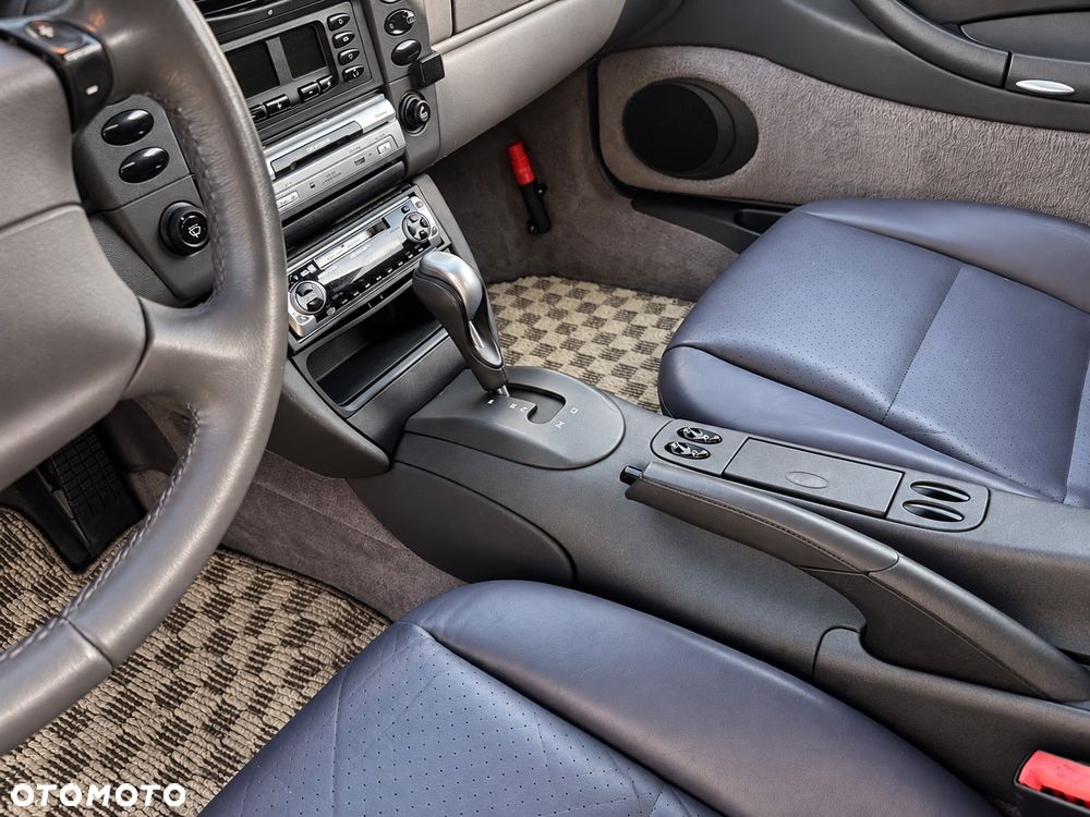 Porsche 911 - 18