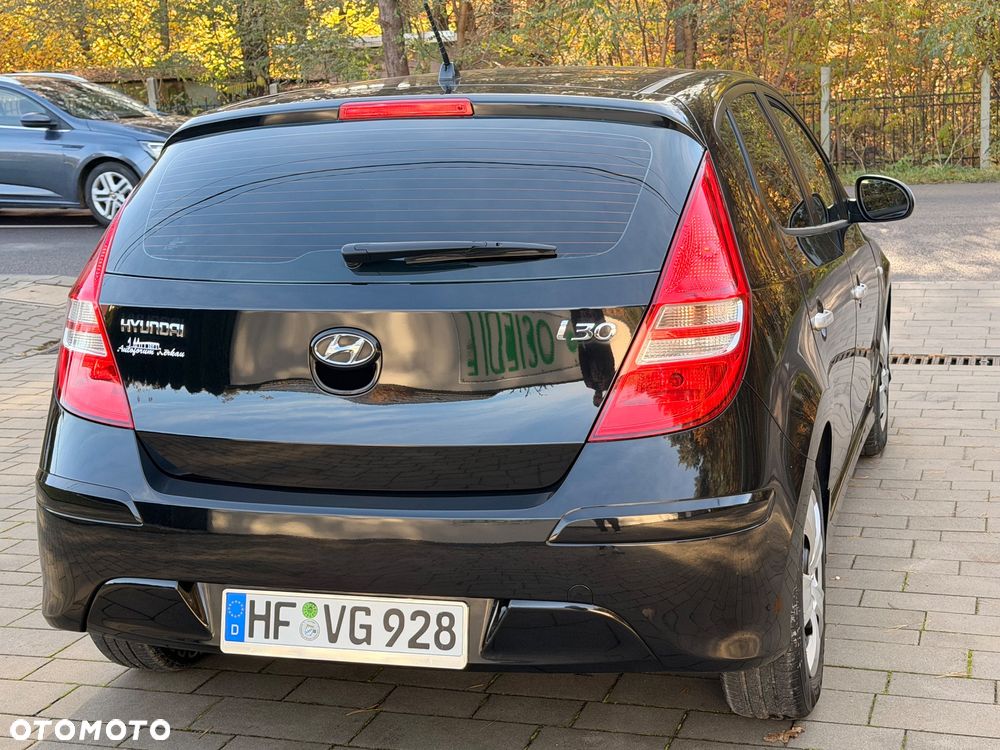 Hyundai i30 1.4 Edition Plus - 11