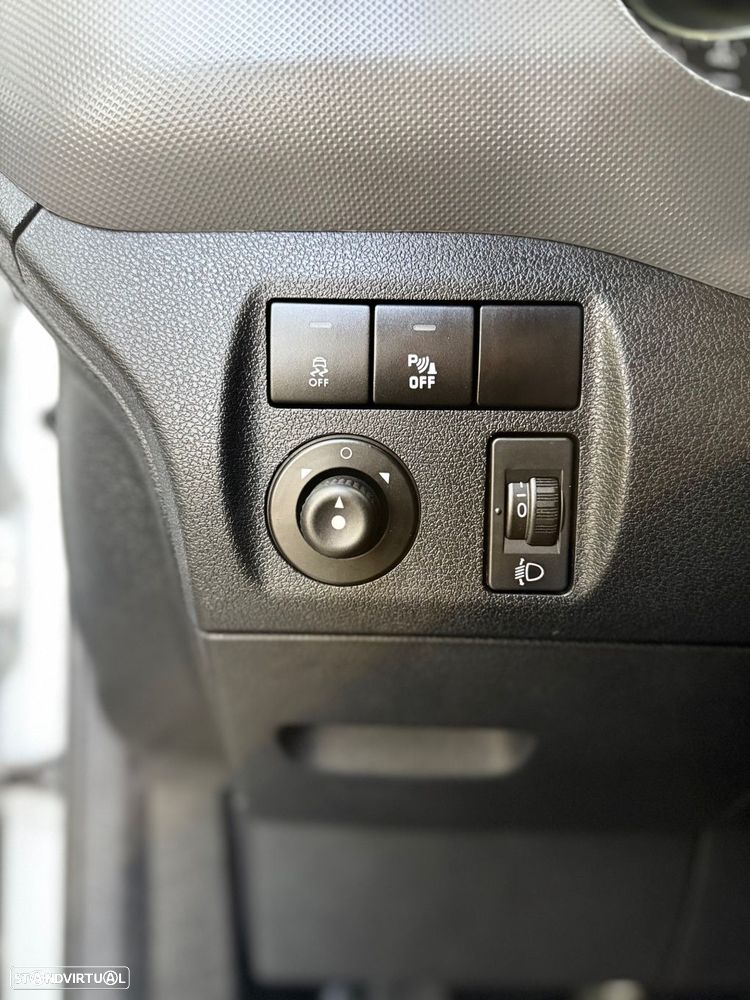 Citroën Berlingo 1.6 BlueHDi L1 Club 3L - 14