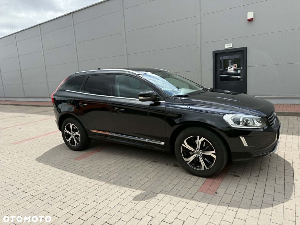 Volvo XC 60 D4 AWD Geartronic Momentum - 2