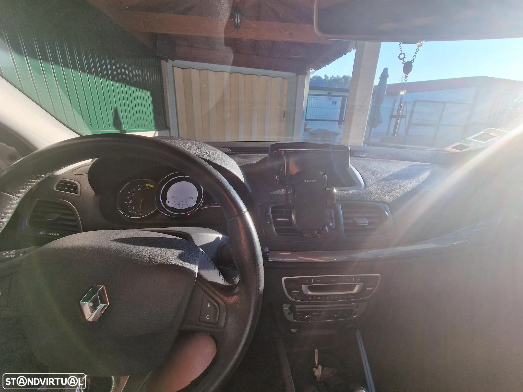 Renault 5 - 16