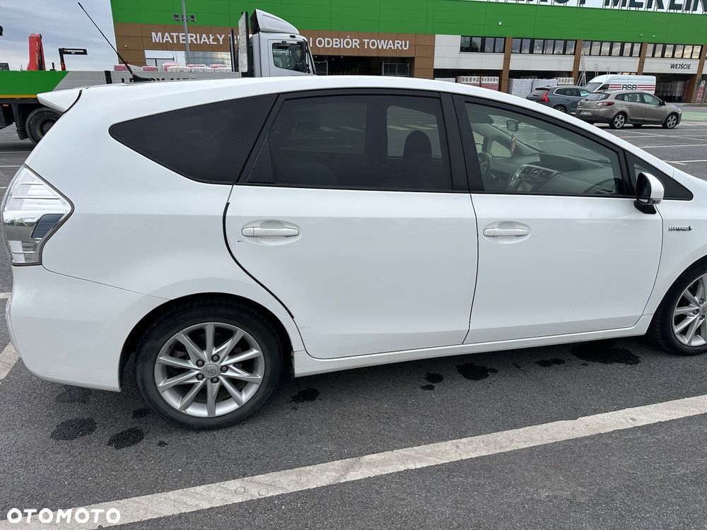 Toyota Prius+ (Hybrid) Life - 5