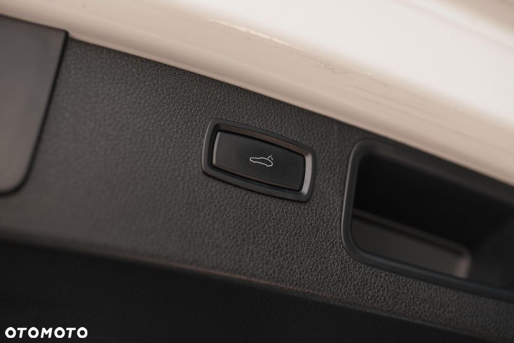 Porsche Macan S - 39