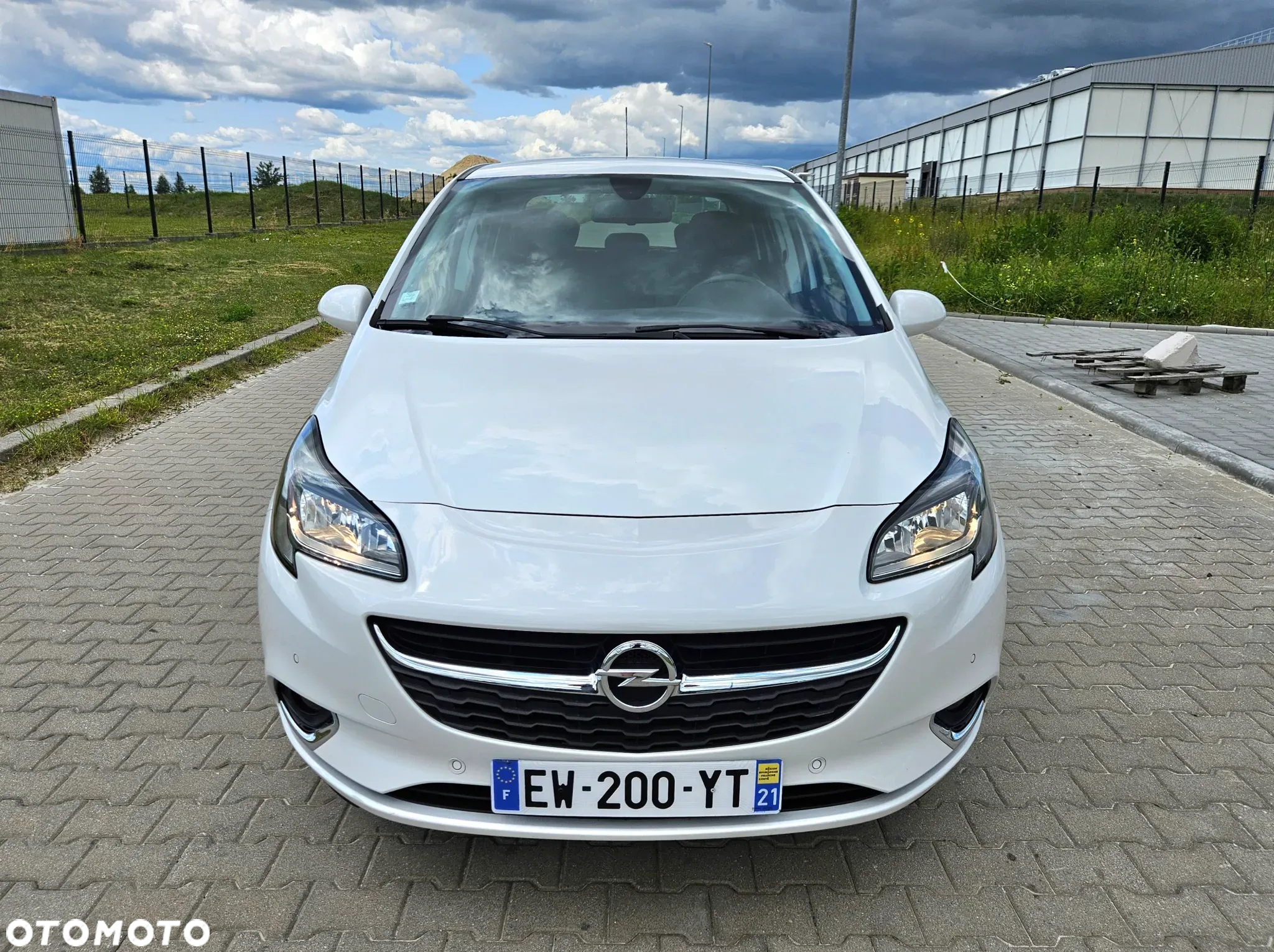 Opel Corsa 1.4 T Cosmo S&S - 3