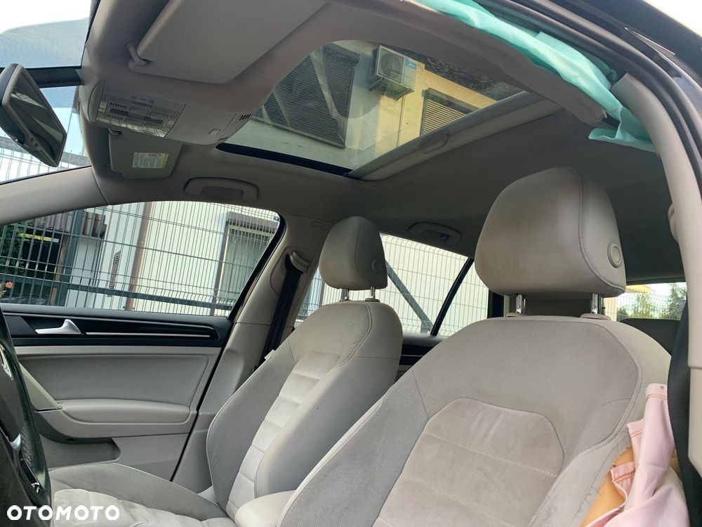 Volkswagen Golf 1.6 TDI DPF DSG Highline - 20