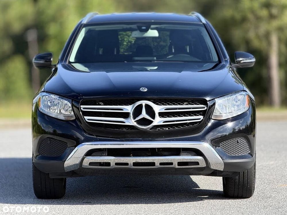 Mercedes-Benz GLC 300 4-Matic - 3