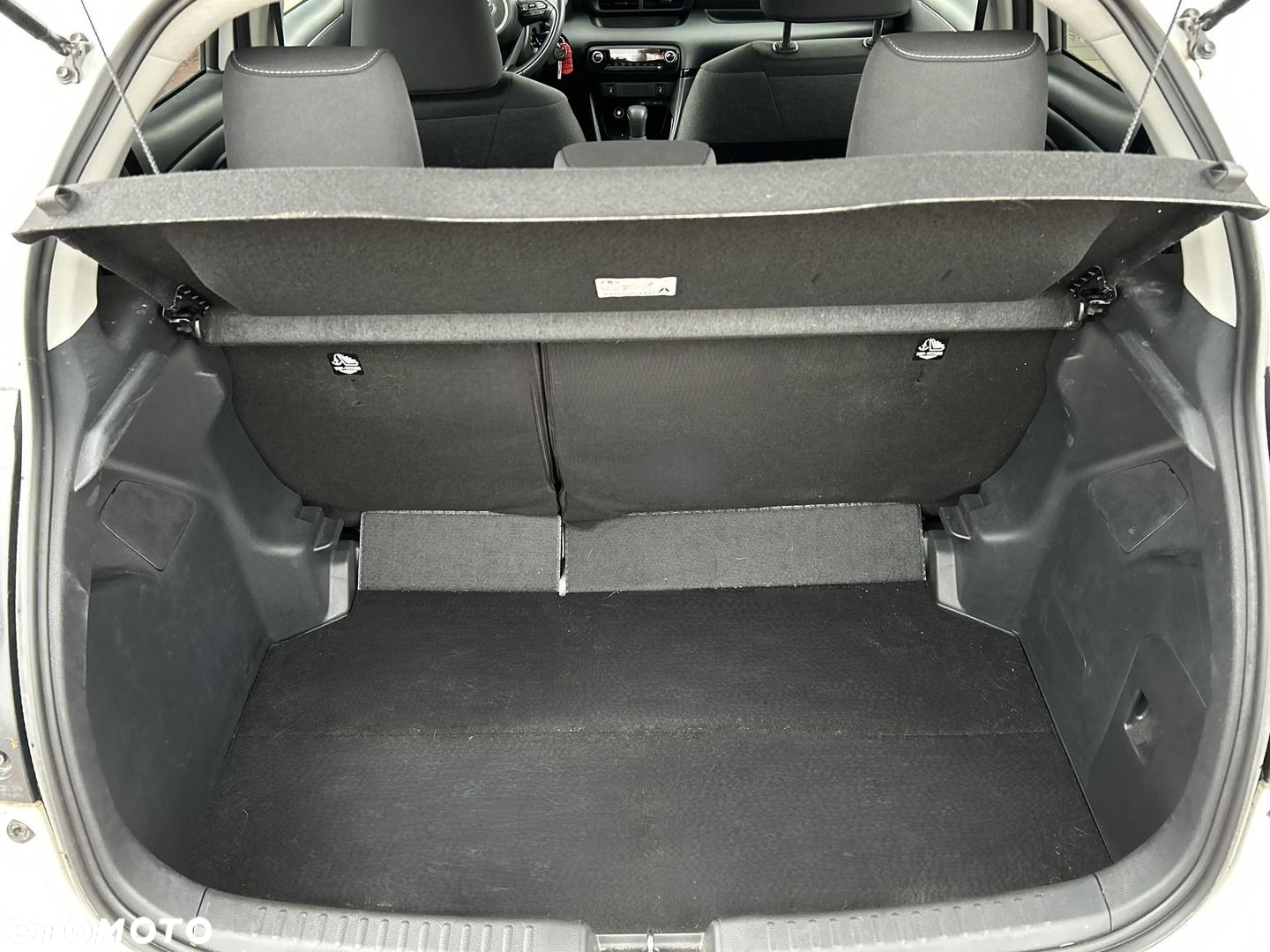 Toyota Yaris - 26