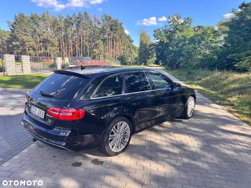 Audi A4 Avant 2.0 TDI DPF quattro S tronic S line Sportpaket - 5