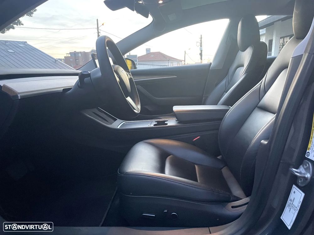 Tesla Model 3 Standard Range Plus RWD - 21