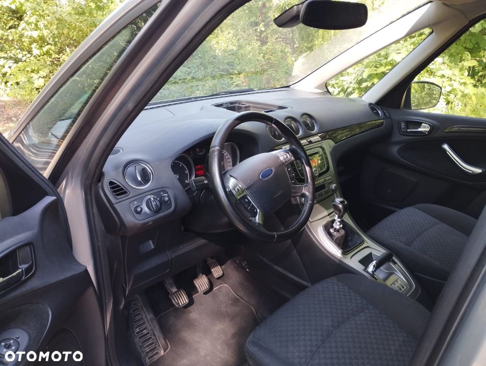 Ford Galaxy 2.0 TDCi Ghia - 6