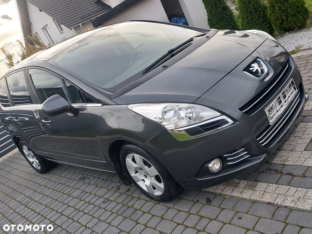 Peugeot 5008 HDI FAP 150 Family Plus - 14