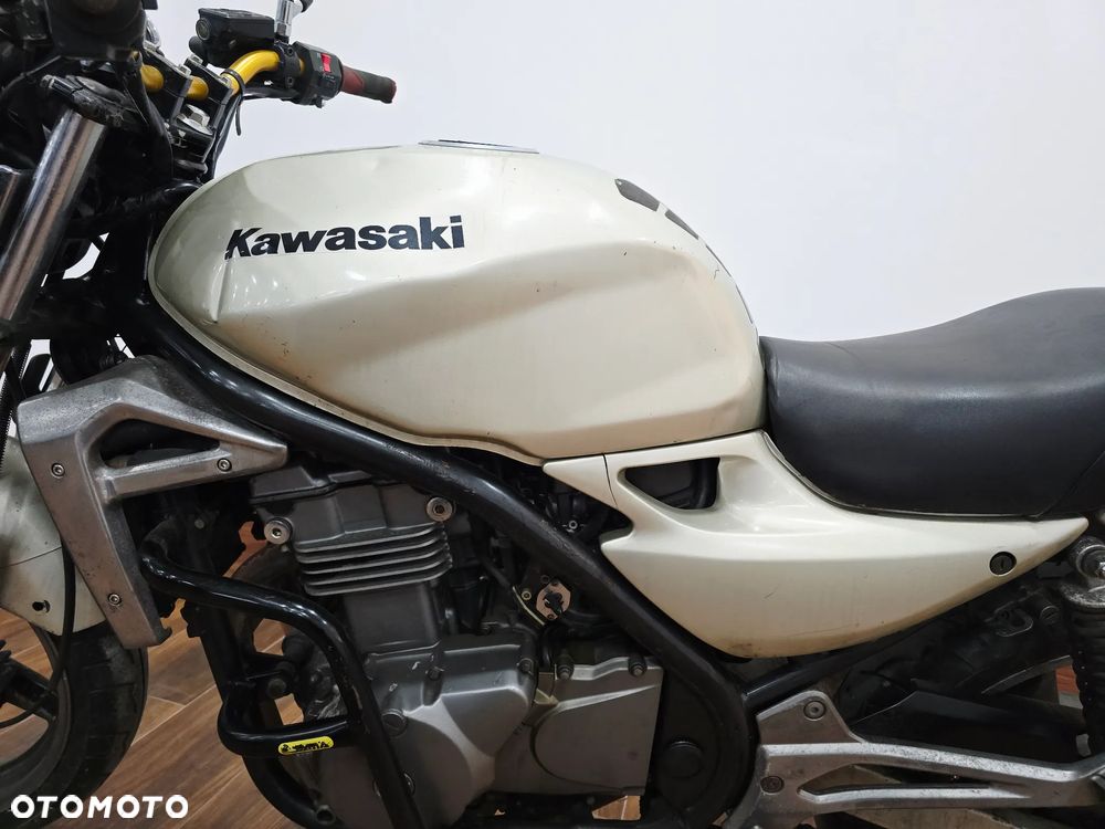 Kawasaki ER - 15