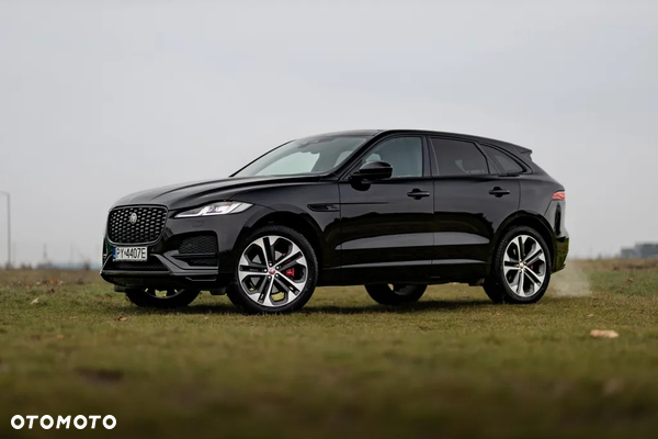 Jaguar F-Pace P250 AWD R-Dynamic Black