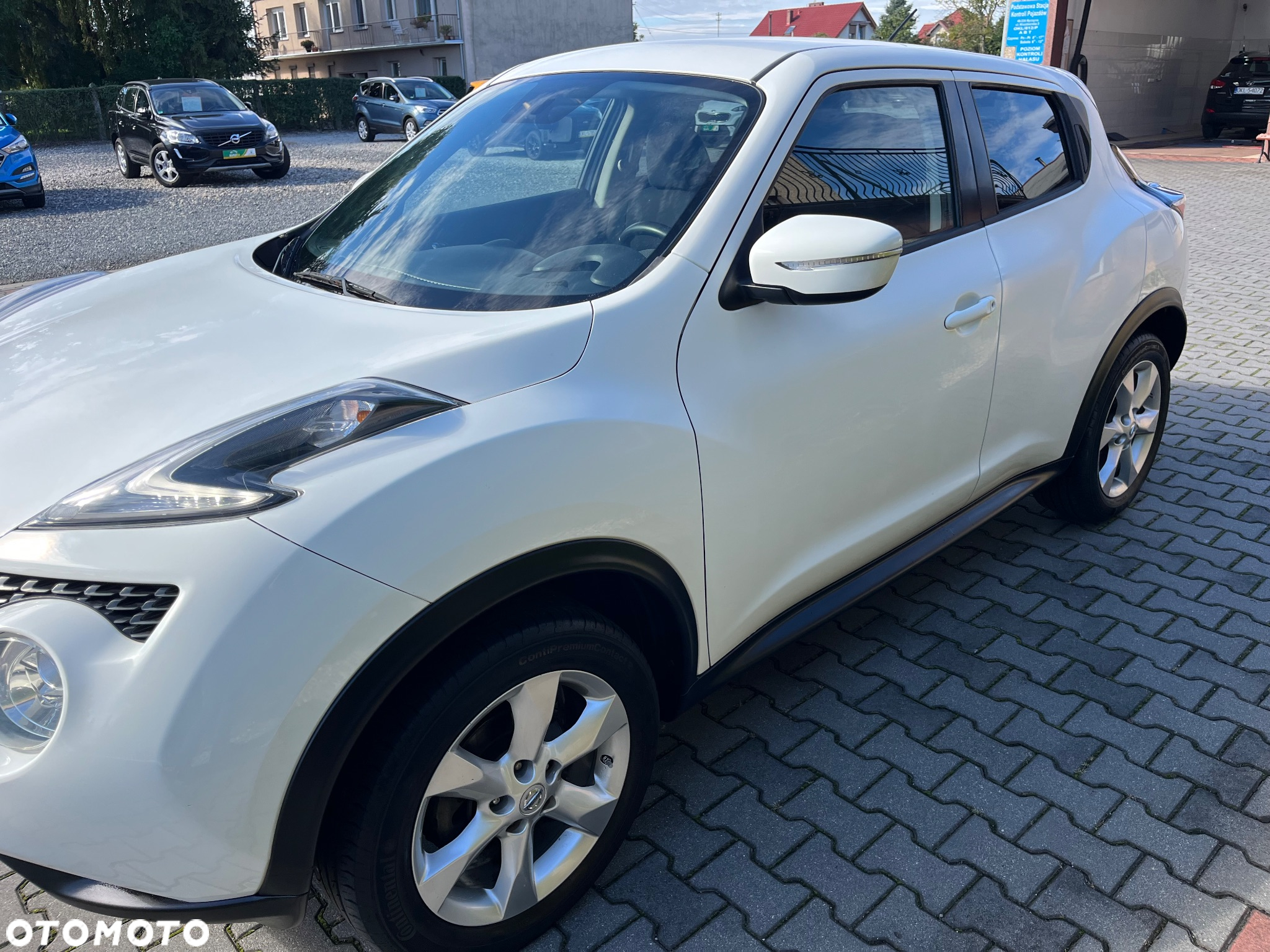 Nissan Juke 1.6 CVT Acenta - 17