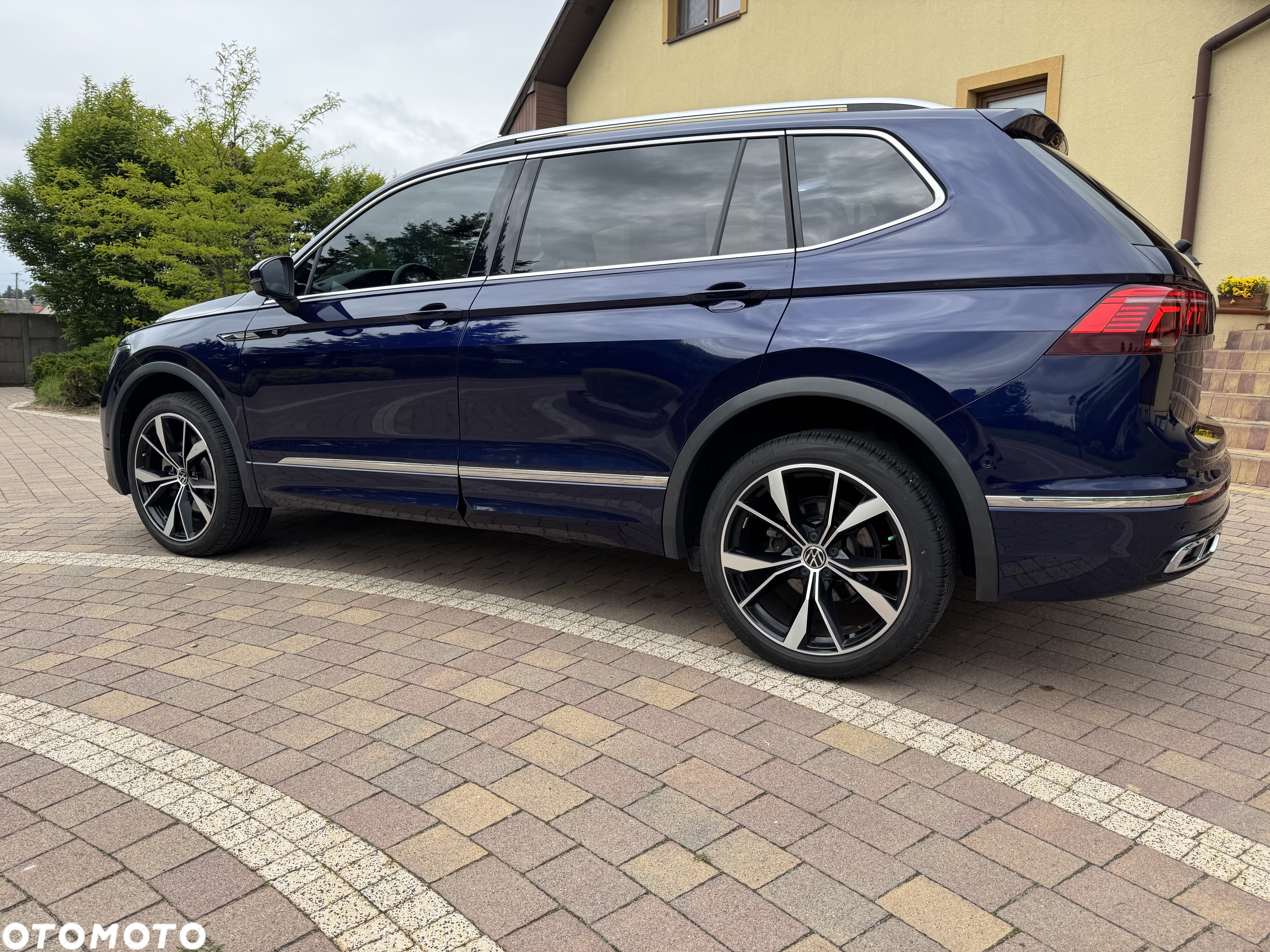 Volkswagen Tiguan Allspace - 13