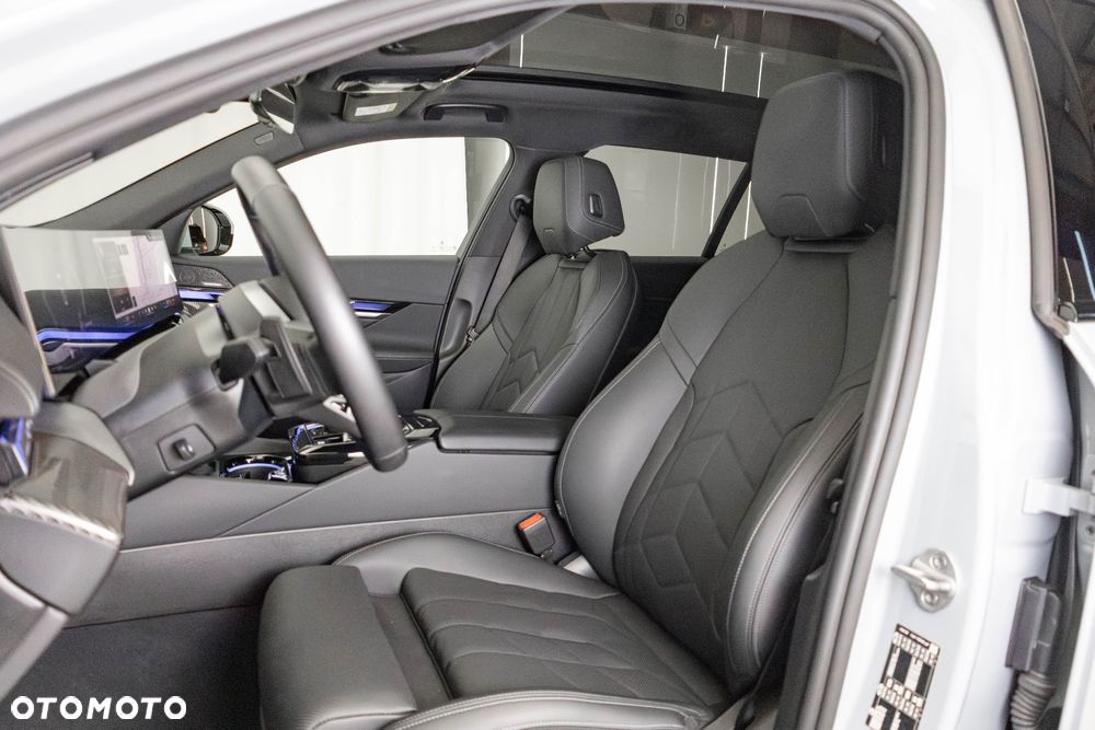 BMW Seria 5 - 29
