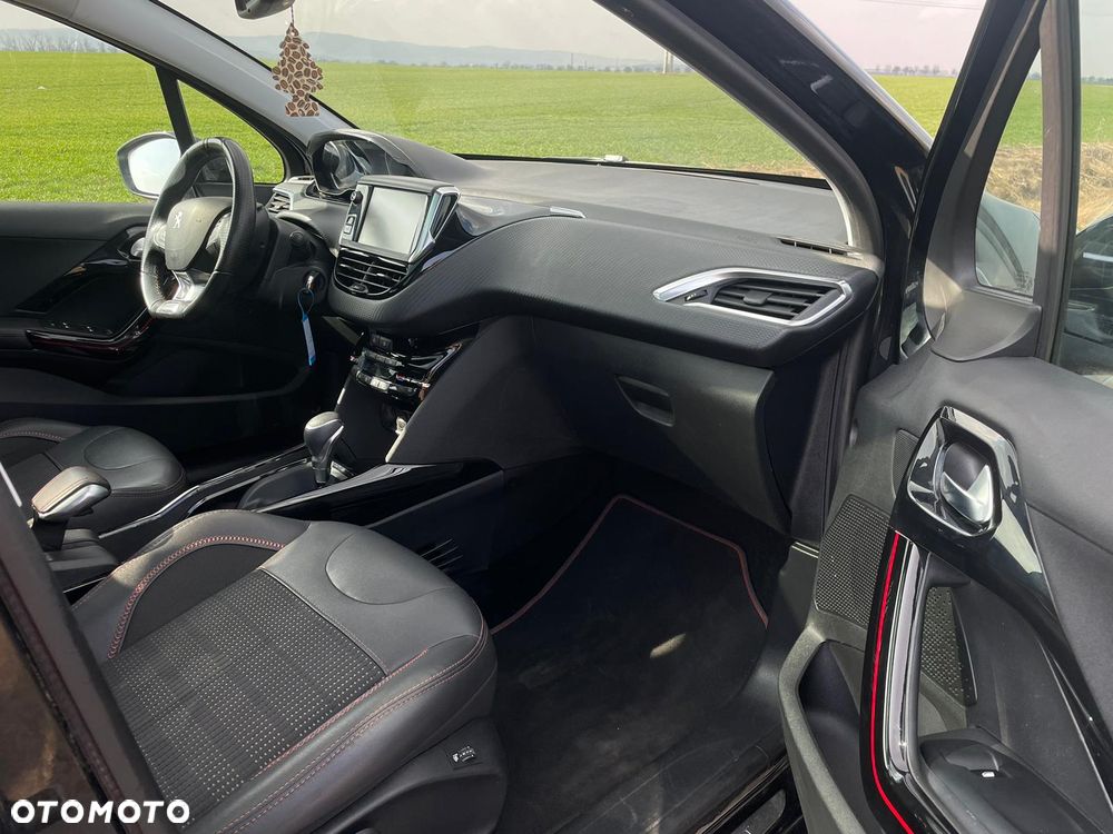 Peugeot 2008 BlueHDi FAP 120 STOP & START EAT6 Crossway - 8