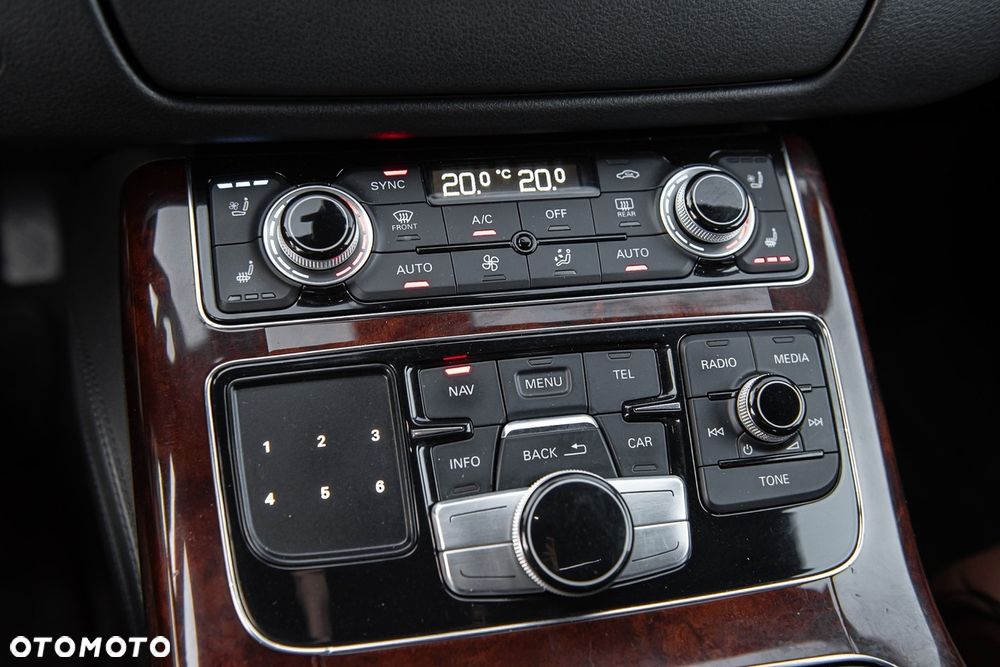 Audi A8 3.0 TDI DPF quattro tiptronic - 32