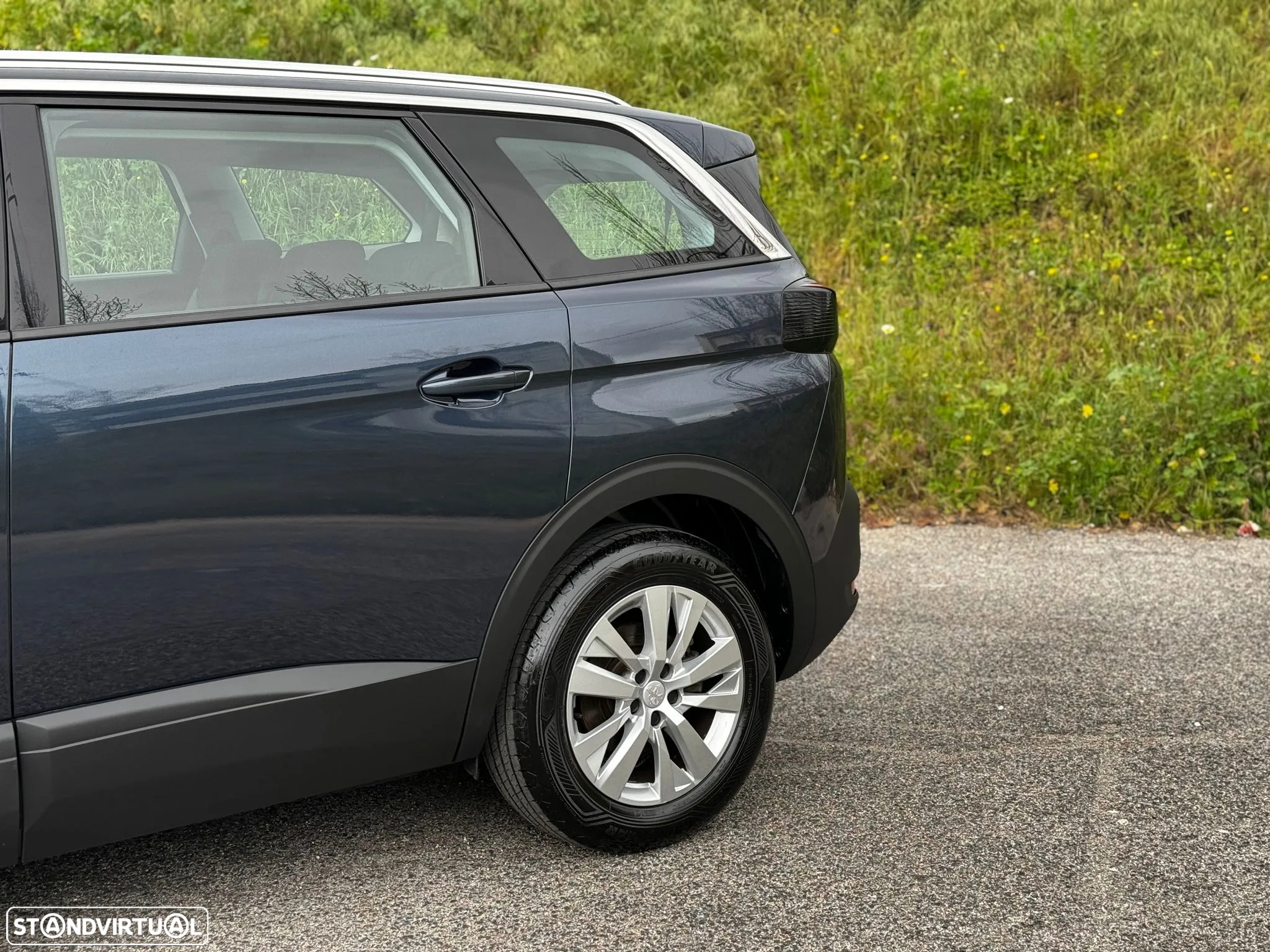Peugeot 5008 1.5 BlueHDi Active - 4