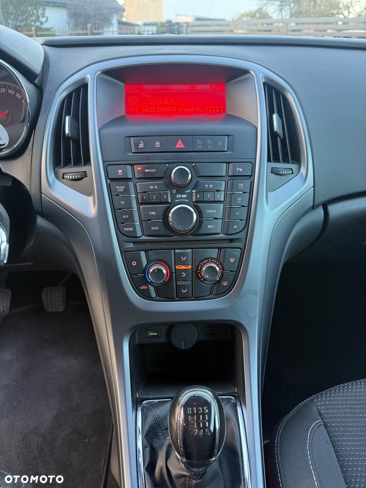 Opel Astra - 12