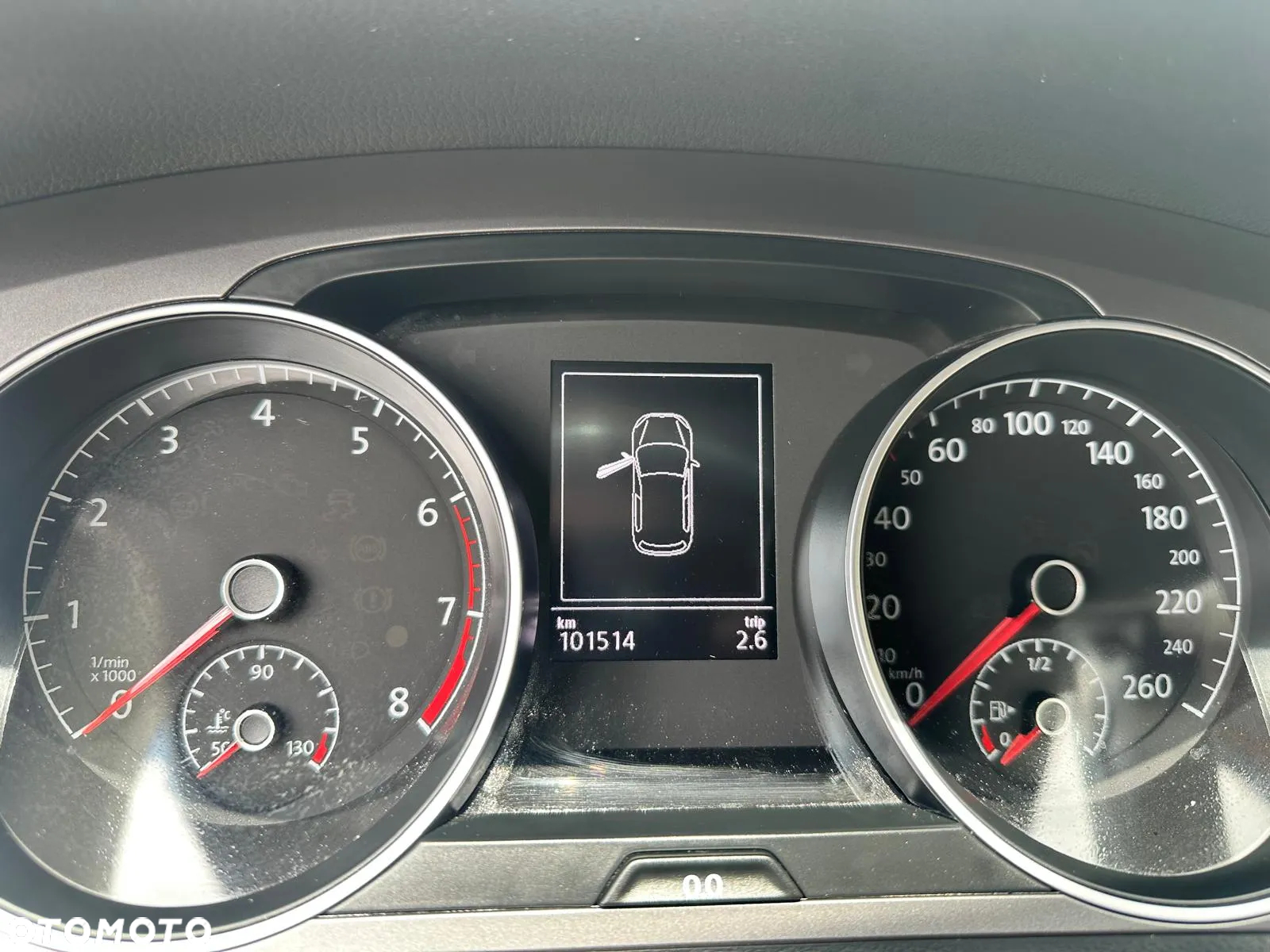 Volkswagen Golf 1.2 TSI BlueMotion Technology Lounge - 9
