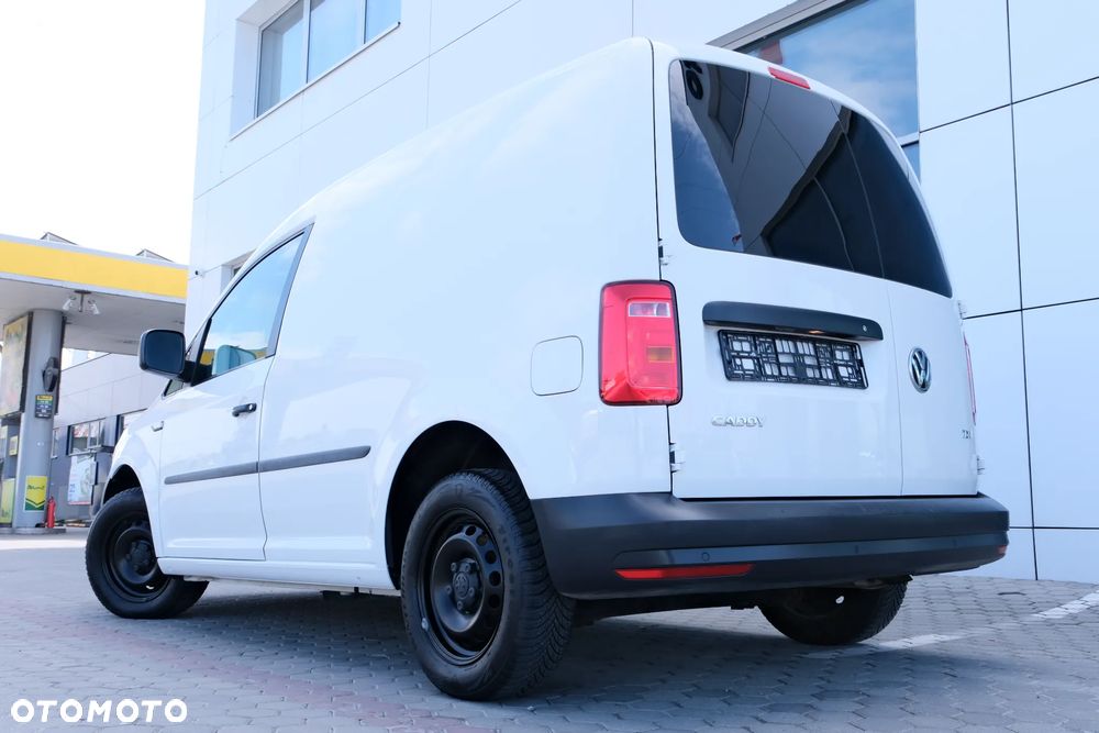 Volkswagen Caddy - 10