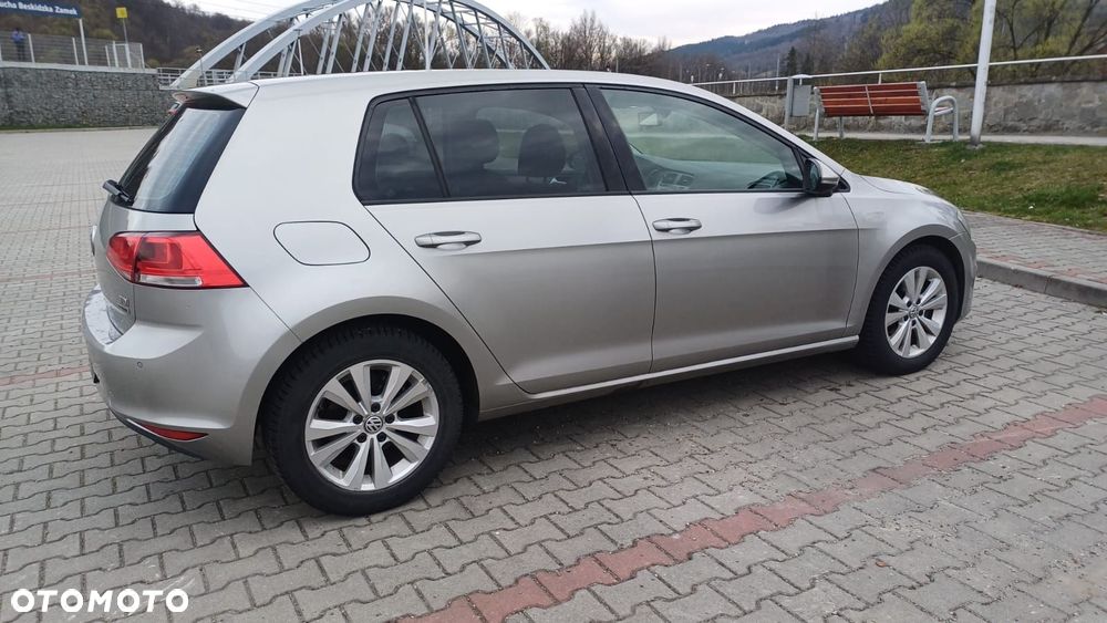 Volkswagen Golf 1.6 TDI BlueMotion Technology Comfortline - 10