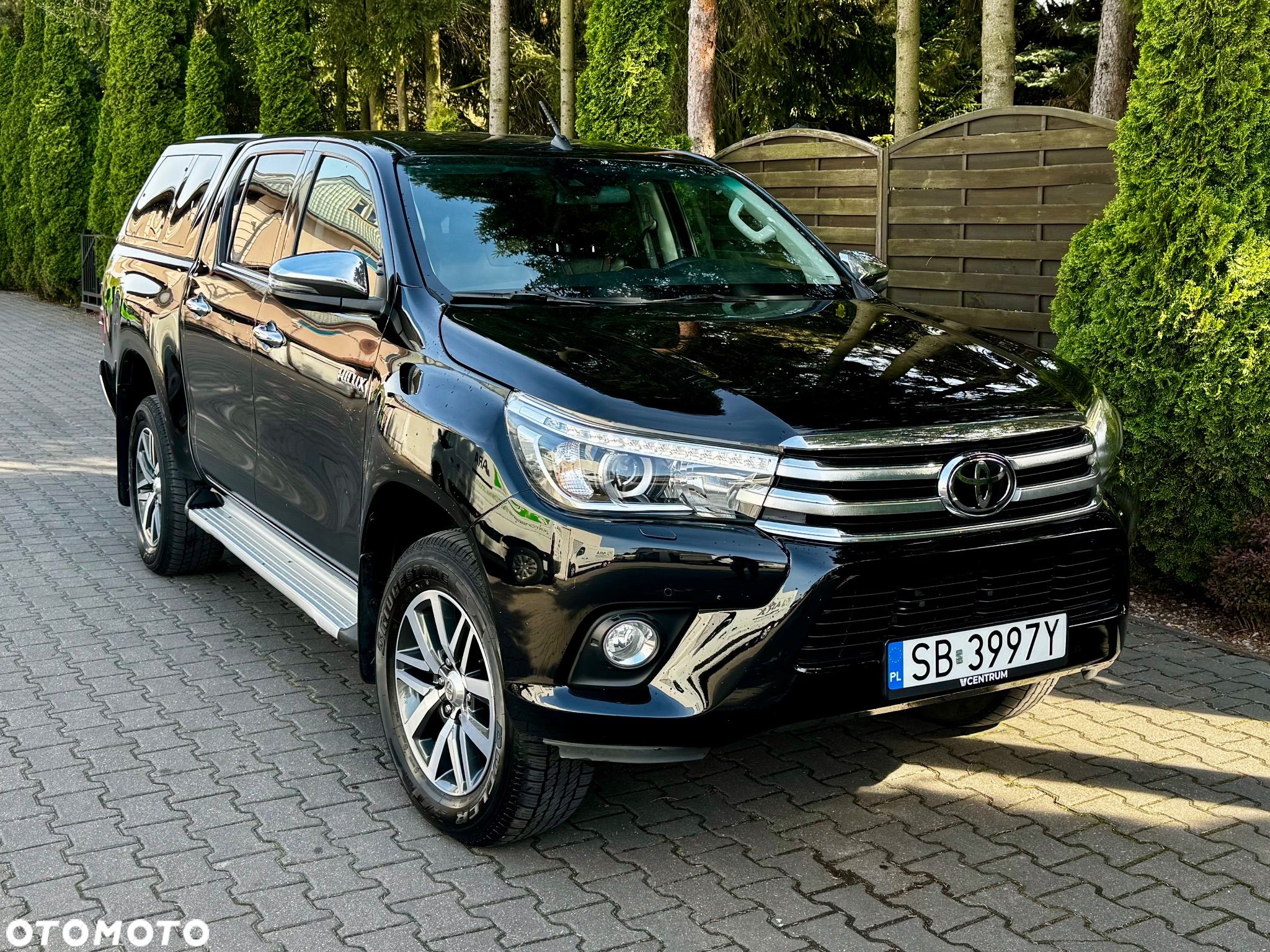 Toyota Hilux 2.4 D-4D Double Cab SR 4x4 - 1