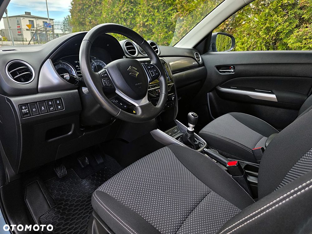 Suzuki Vitara 1.4 Boosterjet Allgrip Comfort+ - 12