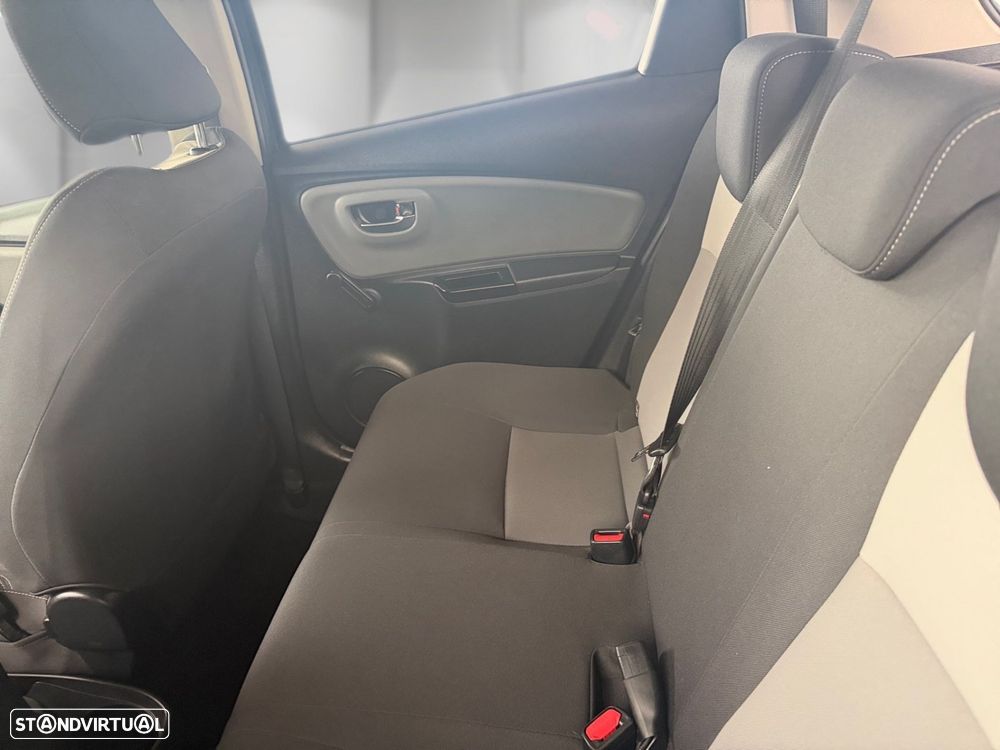Toyota Yaris 1.0 VVT-i Comfort - 10