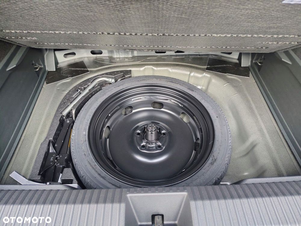 Volkswagen T-Roc - 12