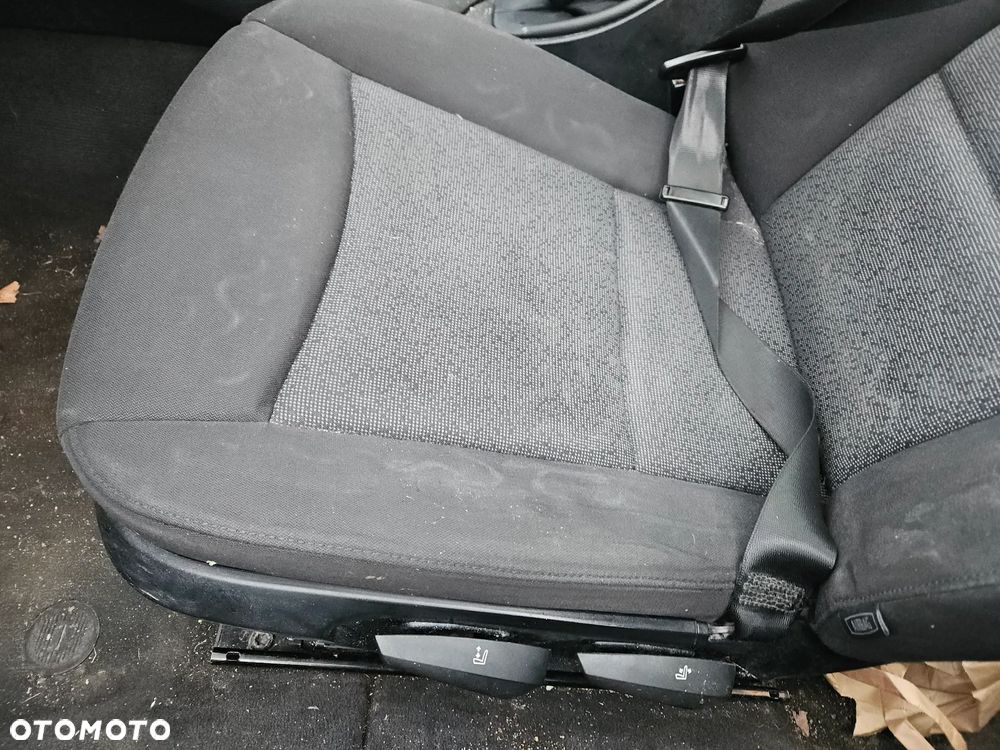 Fotel grzany lewy kierowcy prawy pasażera kanapa BMW seria 3 E91 2006r kombi touring - 2