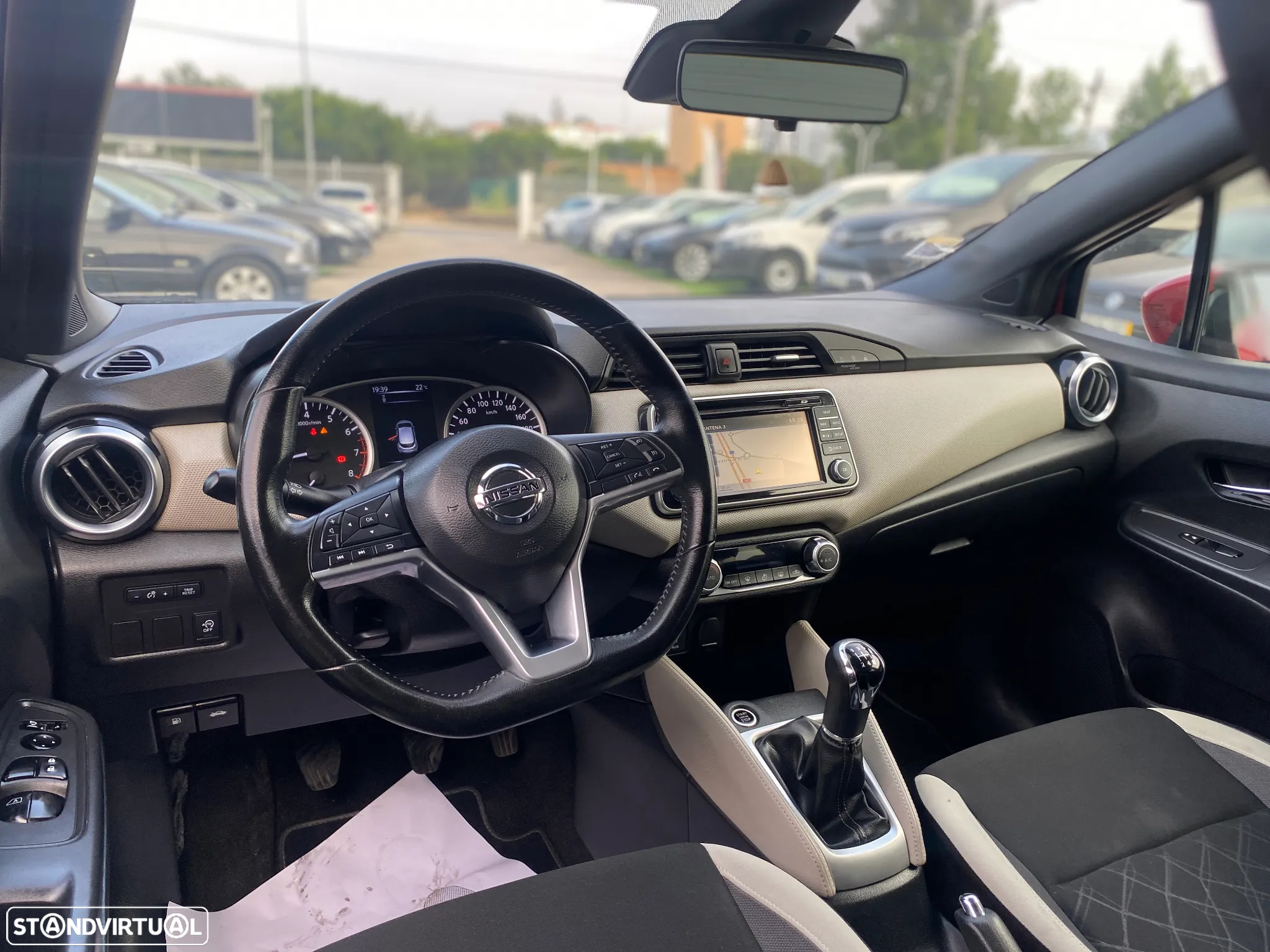 Nissan Micra 0.9 IG-T N-Connecta Urban S/S - 11