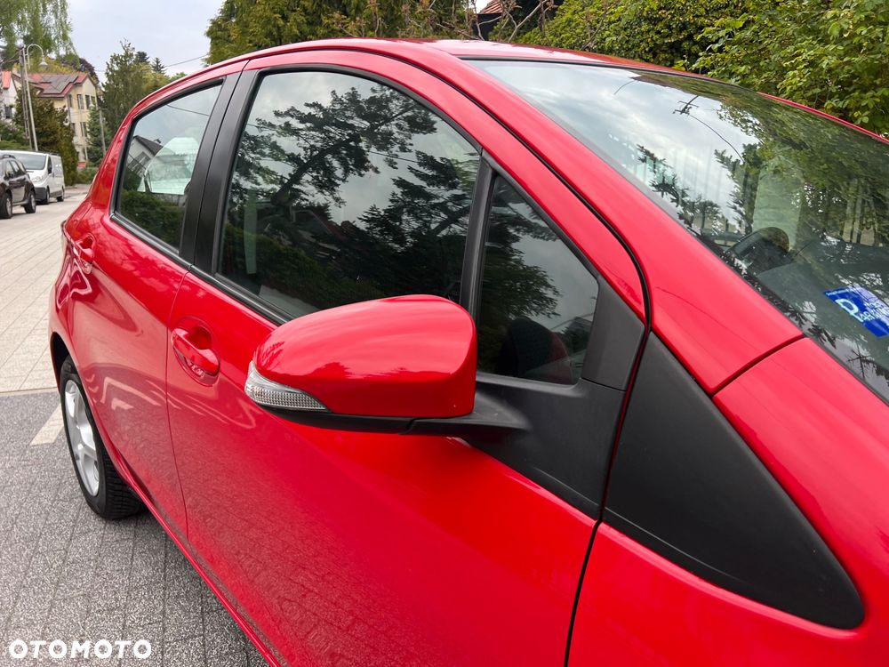 Toyota Yaris 1.0 Active EU6 - 3