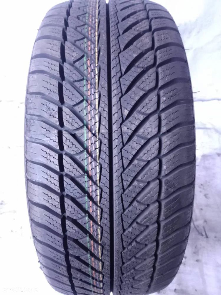 Goodyear UltraGrip 8 PERFORMANCE 245/45 R18 100V 2023 - 1