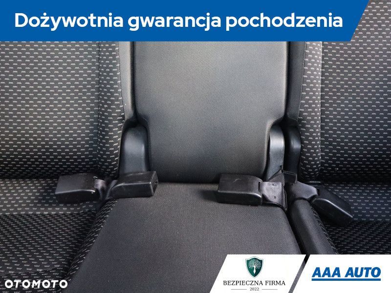 Nissan Qashqai+2 - 11