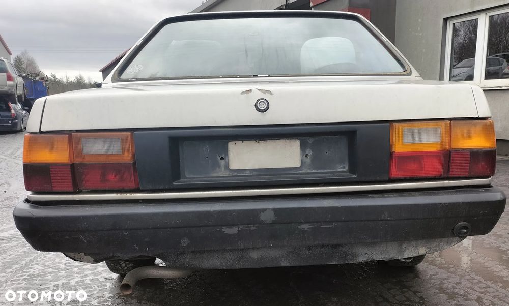 AUDI 80 B2 1,6L 8v SOHC DRZWI PRZÓD TYŁ LEWE PRAWE LAMPA MASKA ZDERZAK PRZÓD TYŁ KLAPA FOTEL CAŁY NA CZĘŚCI - 5