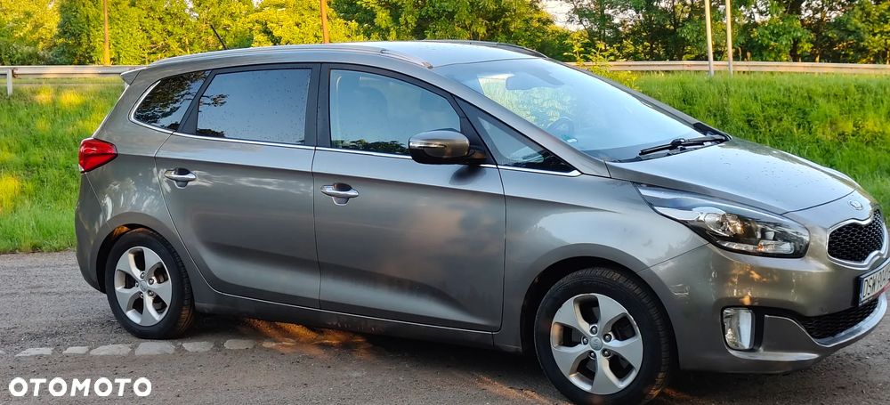 Kia Carens 1.6 GDI Dream-Team Edition - 5